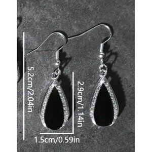 Elegant Teardrop Black Stone &‎ Rhinestone Drop Dangle Earrings